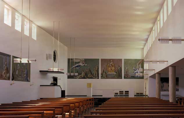 Umbau und Innensanierung Kirche St. Theresia, Zürich - Friesenberg ZH